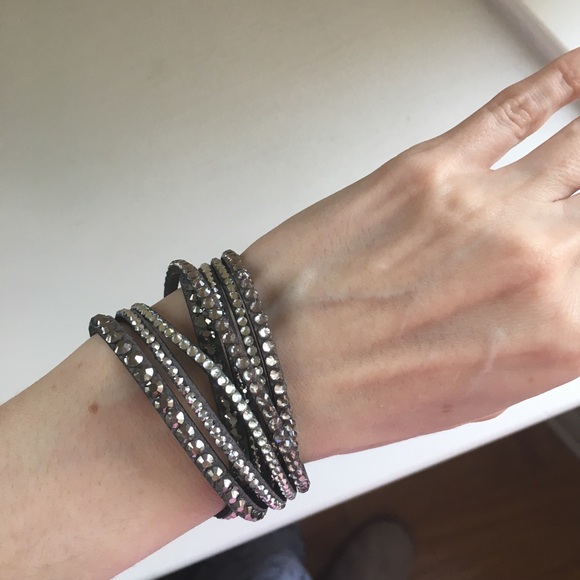 1 left! Leather Crystal Bracelet in gray/silver, - Picture 3 of 3